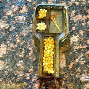 Vintage lucite spoon rest with dried flowers